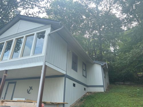 137 Breezy Way, Lancaster, KY, 40444-6500 | Card Image