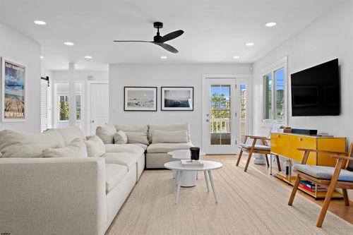 9417 Winchester Ave, MARGATE CITY, NJ, 08402-1182 | Card Image