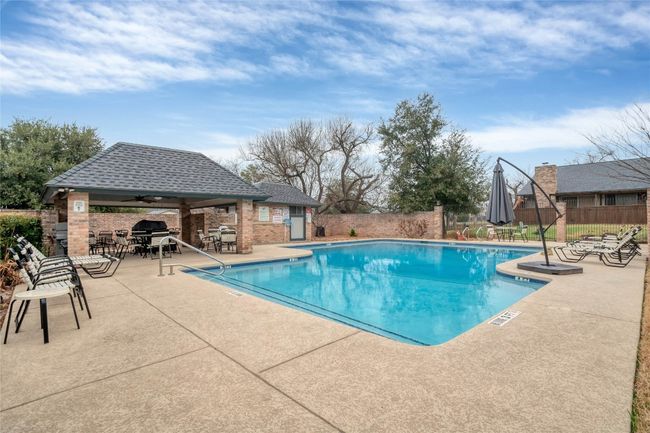 9458 Singing Quail Dr, Condo with 2 bedrooms, 2 bathrooms and 4 parking in Austin TX | Image 29