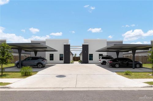 1105 W La Pointe Ave, Alton, TX, 78573-2271 | Card Image