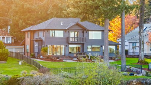 3323 9th Avenue Ct Nw, Gig Harbor, WA, 98335-6857 | Card Image
