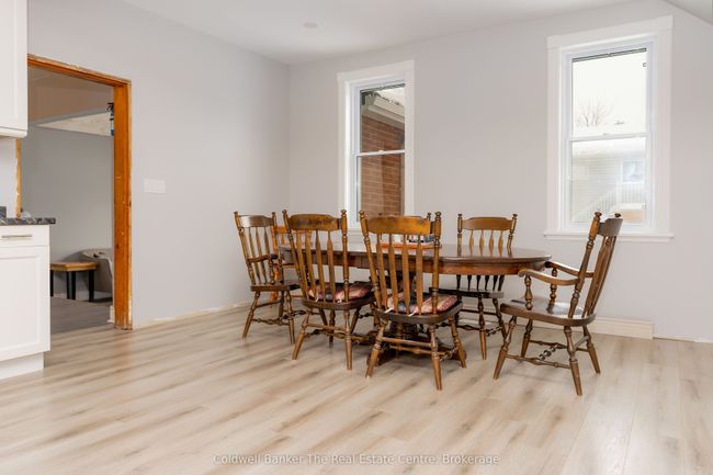 24 Elizabeth St W, House other with 3 bedrooms, 2 bathrooms and 4 parking in Creemore ON | Image 8