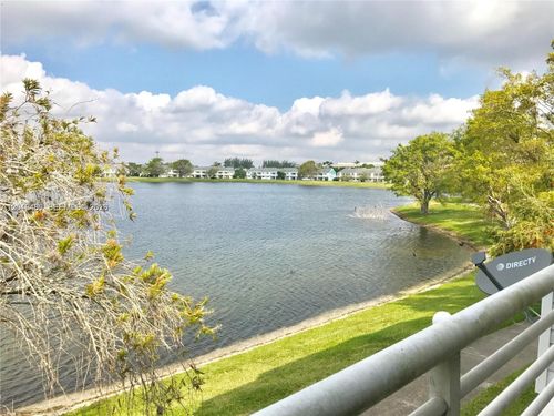 205-3473 Nw 44th St, Lauderdale Lakes, FL, 33309-4259 | Card Image