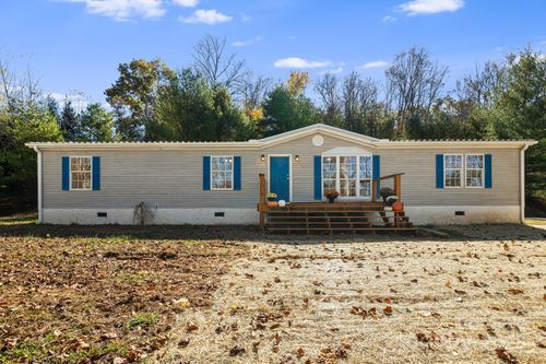 398 Dogwood Dr, Bakersville, NC, 28705-7961 | Card Image