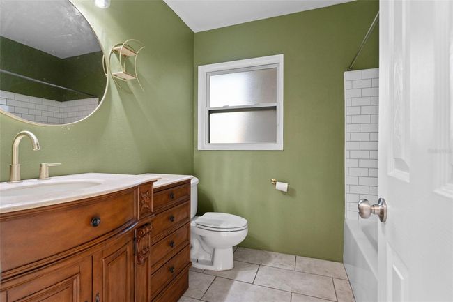 Bathroom | Image 12