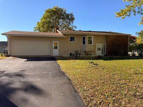 8534 195th St W, Lakeville, MN, 55044-9146 | Card Image