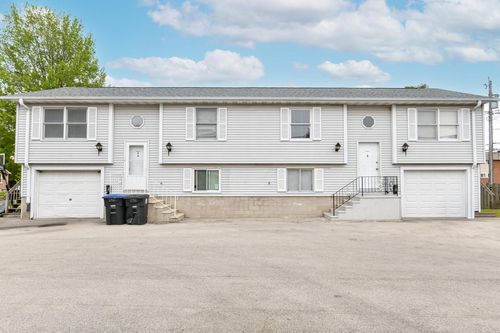 2911 E Vogel Avenue, Cudahy, WI, 53110 | Card Image