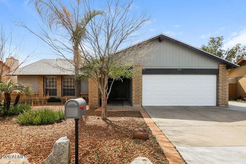 1213 W Stottler Dr, Chandler, AZ, 85224-2753 | Card Image
