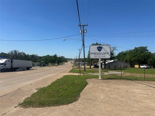 1 Commerce Street W, Buffalo, TX, 75831 | Card Image
