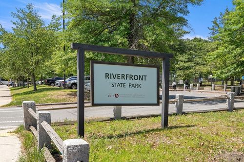 20-18-20 Everett St, Lawrence, MA, 01843-1203 | Card Image