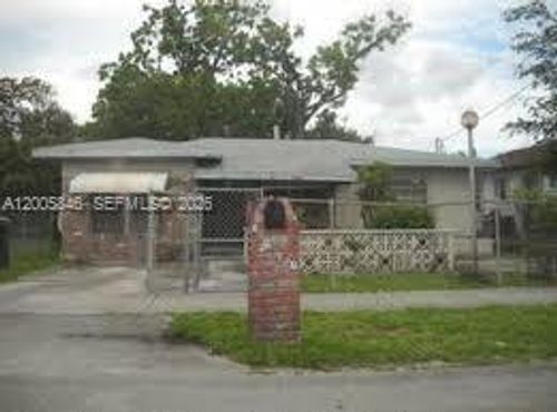4621 Sw 22nd St, West Park, FL, 33023-3337 | Card Image