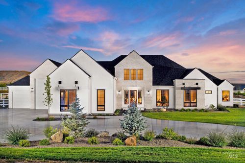14695 N Woodpecker Ave, Garden City, ID, 83714 | Card Image