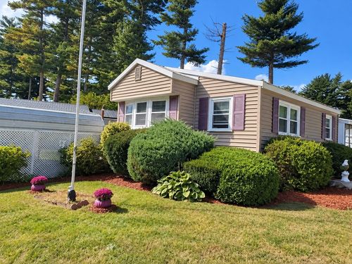 4 Rosewood Dr, Halifax, MA, 02338-1502 | Card Image
