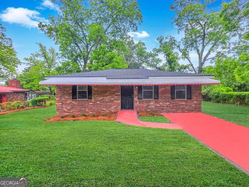 3911 5th St, Garden City, GA, 31408-2823 | Card Image