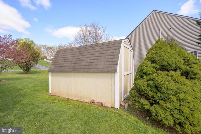 562 Holden Dr, House other with 4 bedrooms, 3 bathrooms and null parking in MARTINSBURG WV | Image 94