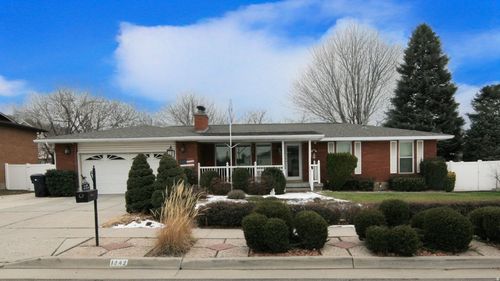 1242 E Earl Way, Sandy, UT, 84094-3109 | Card Image