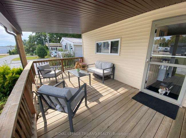 2 - 9951 Northville Cres, Home with 2 bedrooms, 1 bathrooms and 2 parking in Thedford ON | Image 36