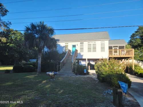 1871 Ocean View Dr Sw, Ocean Isle Beach, NC, 28469-5733 | Card Image