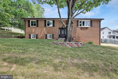 1409 2nd St, GLENARDEN, MD, 20706-1605 | Card Image
