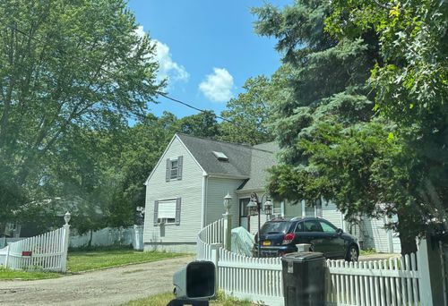 63 Washington Ave, Mastic Beach, NY, 11951-2305 | Card Image