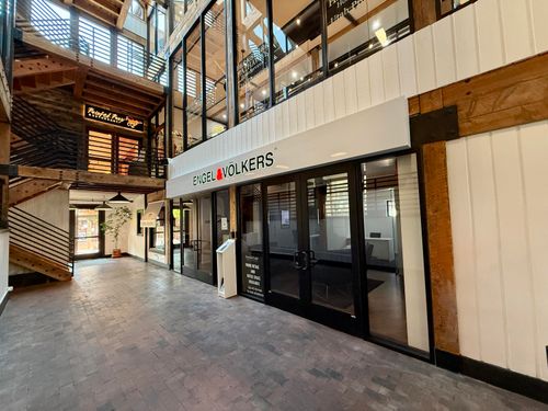 2 W Saint George Blvd, St George, UT, 84770-2501 | Card Image