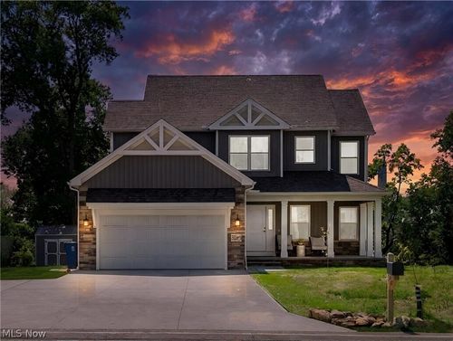 35965 Lake Shore Blvd, Eastlake, OH, 44095-1547 | Card Image