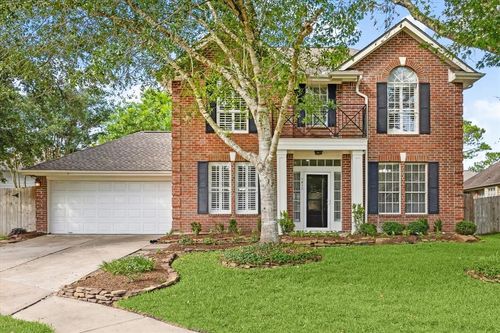 1811 Oakbrook Circle, Pearland, TX, 77581 | Card Image