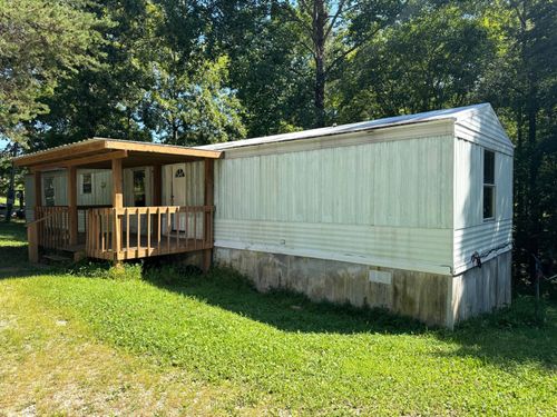 824 Letha Petrey Rd, Williamsburg, KY, 40769 | Card Image