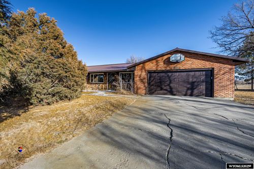 578 Buckskin Rd, Evansville, WY, 82636-9806 | Card Image