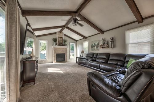 316 Springdale St, Bonner Springs, KS, 66012-1463 | Card Image