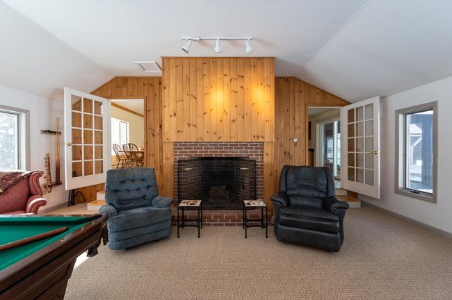 1115 New Boston Rd, House other with 3 bedrooms, 3 bathrooms and null parking in Francestown NH | Image 7