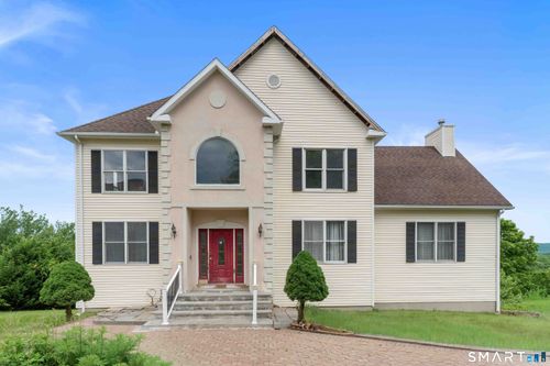 77 Graham Ridge Rd, Naugatuck, CT, 06770-1563 | Card Image