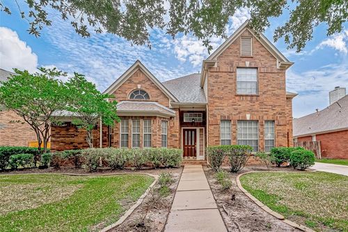 4518 Meadow Green Drive, Sugar Land, TX, 77479 | Card Image