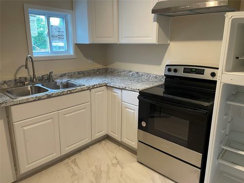 25 Mill St, Middletown, NY, 10940-5701 | Card Image