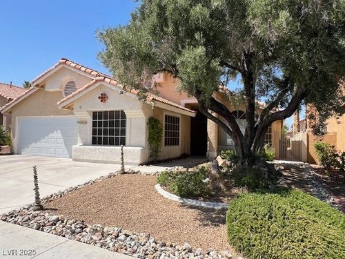 8404 Dry Cliff Cir, Las Vegas, NV, 89128-7129 | Card Image