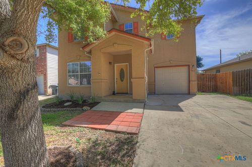 643 Cherokee Blvd, New Braunfels, TX, 78132-5095 | Card Image