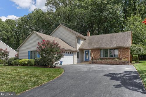 1200 Jill Dr, HUMMELSTOWN, PA, 17036-9021 | Card Image