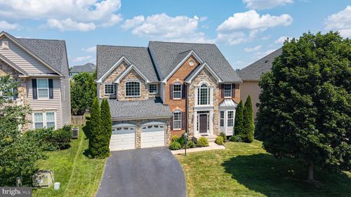 13922 Barrymore Ct, GAINESVILLE, VA, 20155-5942 | Card Image
