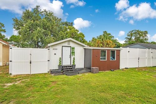 2301 Drake Dr, ORLANDO, FL, 32810-2421 | Card Image