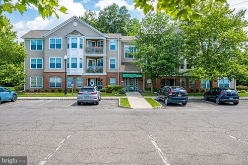 732 Mowat Cir, HAMILTON, NJ, 08690-3223 | Card Image