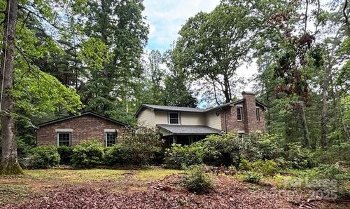 105 Campbell Dr, Flat Rock, NC, 28731-9762 | Card Image