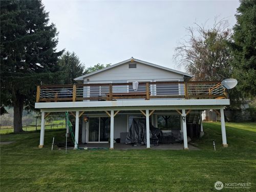 81 B Golden Rd, Oroville, WA, 98844 | Card Image