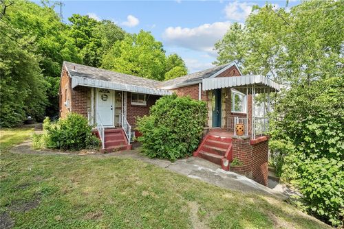 716 Darlington St, Carnegie, PA, 15106-2114 | Card Image