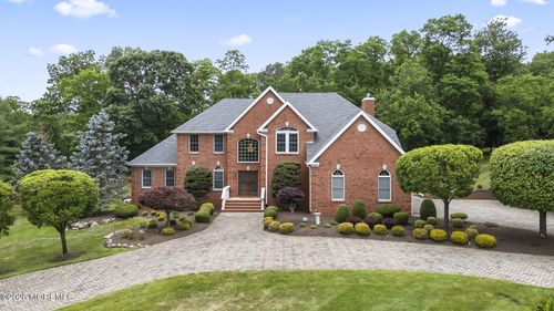 10 Castlehill Dr, Marlboro, NJ, 07746-1477 | Card Image