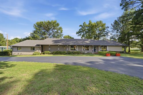 3733 Harris Rd, Muskogee, OK, 74403-2301 | Card Image
