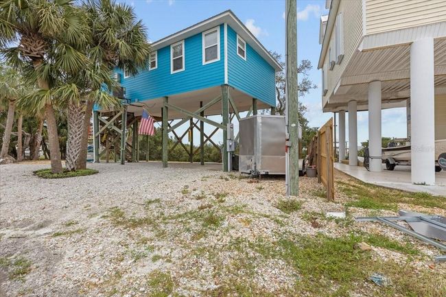 16360 Airport Rd, House other with 2 bedrooms, 2 bathrooms and null parking in CEDAR KEY FL | Image 26