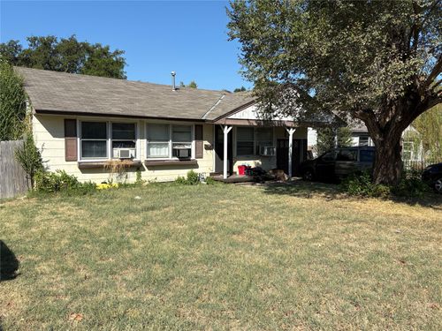 1811 S Armstrong Ave, Bartlesville, OK, 74003-6123 | Card Image
