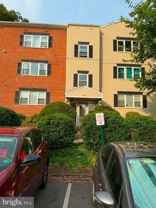 201-3051 Patrick Henry Dr, FALLS CHURCH, VA, 22044-2541 | Card Image