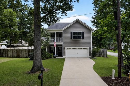 5476 Thompson St, North Charleston, SC, 29406-3521 | Card Image