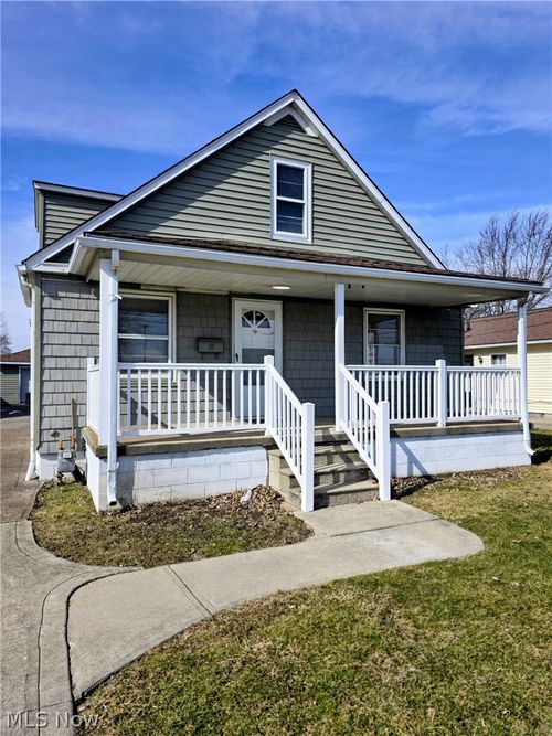 2606 Oberlin Ave, Lorain, OH, 44052-4555 | Card Image